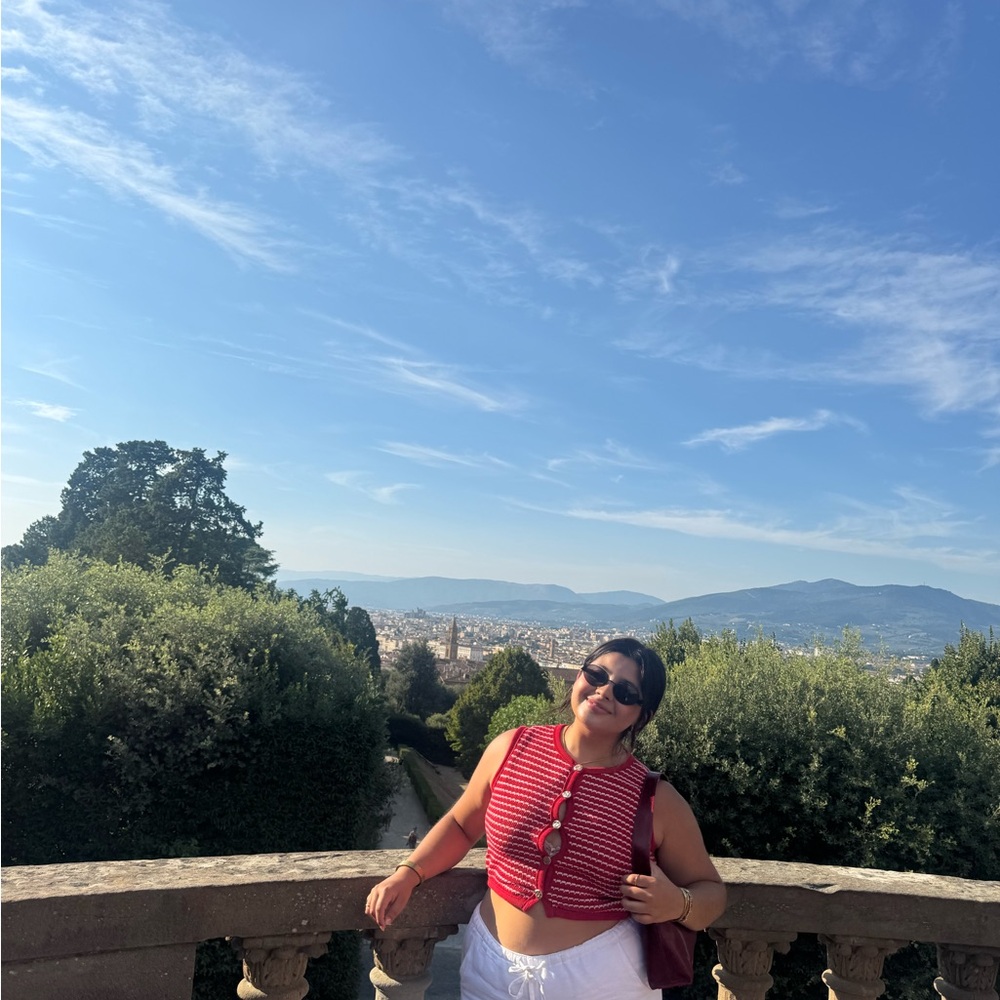 Meet your Posher, Mia